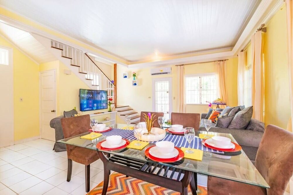 Фото Blue Ocean Village House at Cable Beach