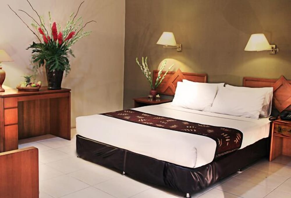 Фото Hotel Montana Dua Malang