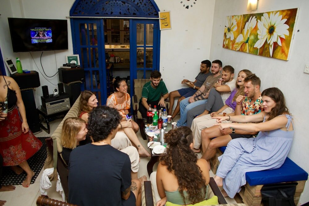 Фото Seconds Hostel