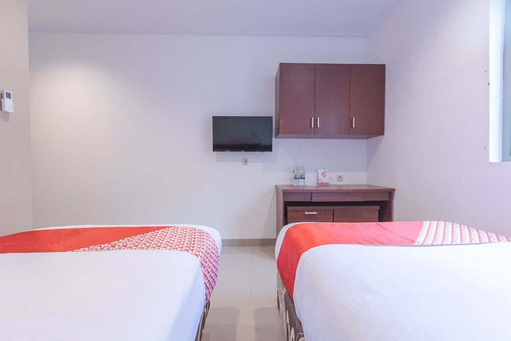 Фото Oyo 1310 Urban Residence