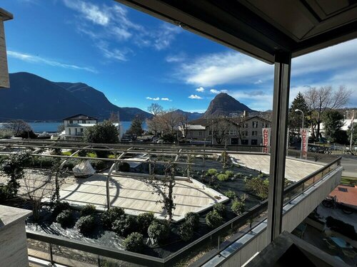 Гостиница Lugano City Apartment in Cassarate Facing the Lake, 5min From the Centre в Лугано