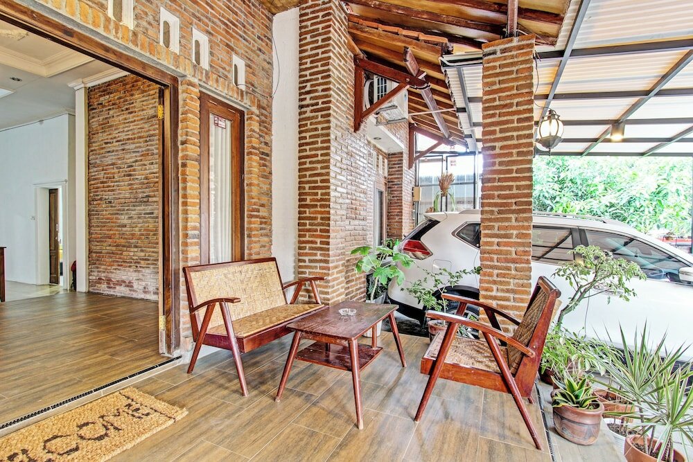 Фото Oyo 92757 Ndalem Pusponyidro Syariah