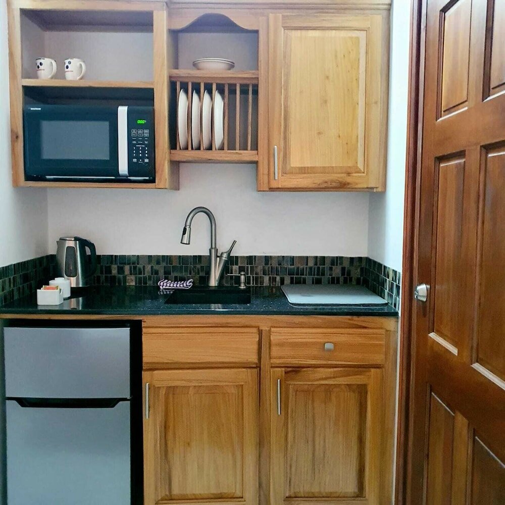 Фото Merci Buccoo