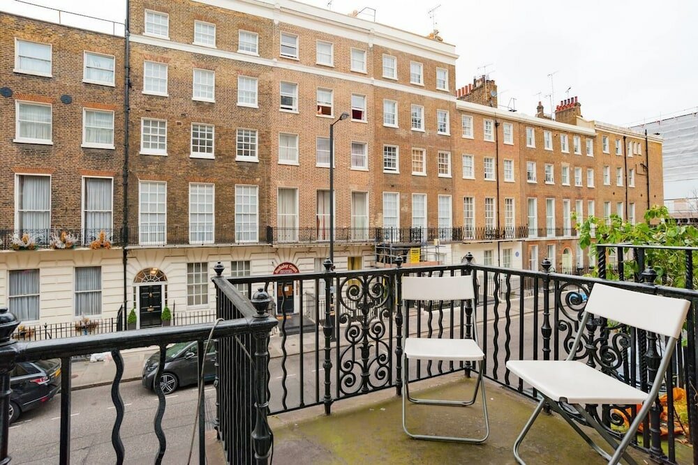 Фото Upper Berkeley Street Flats