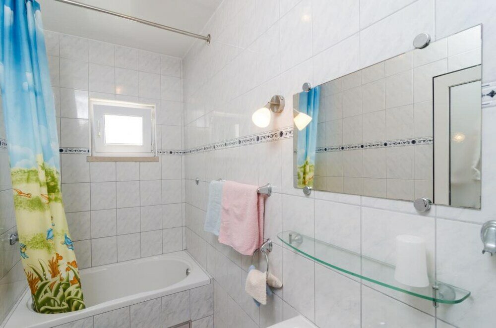 Фото Apartments Plavac Mali