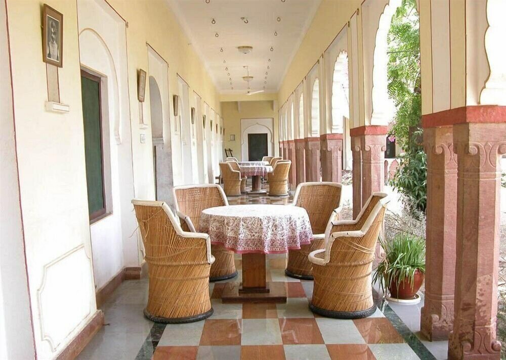 Фото Bassi Fort Palace