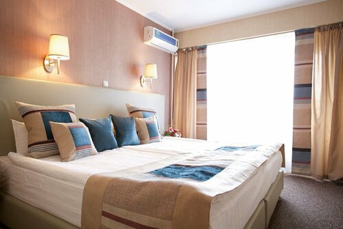 Внешний вид отеля Достук в Бишкеке, фото 5