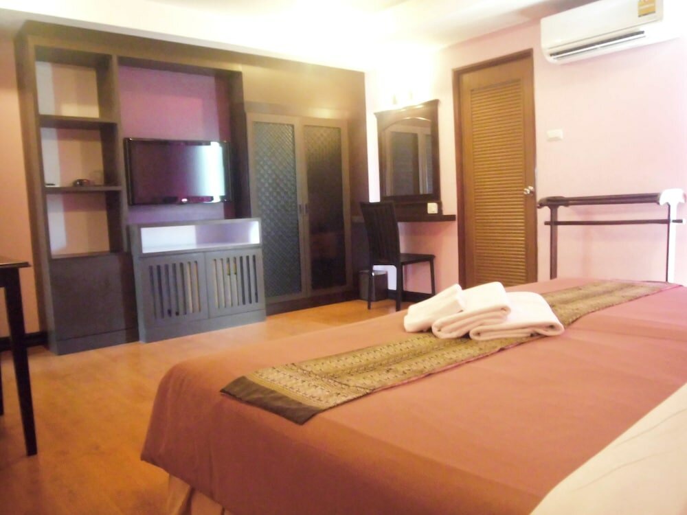 Фото Baan Chalelarn Hotel