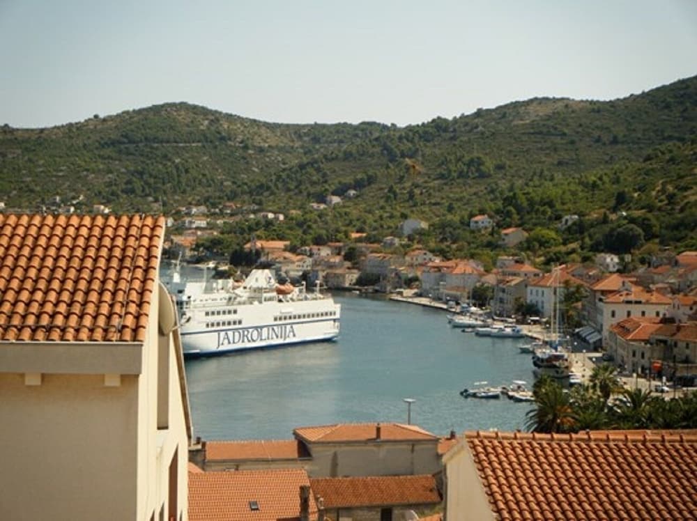 Фото Mato - Free Barbecue - A1