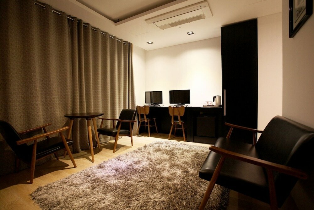 Фото Incheon Ali Suite Hotel