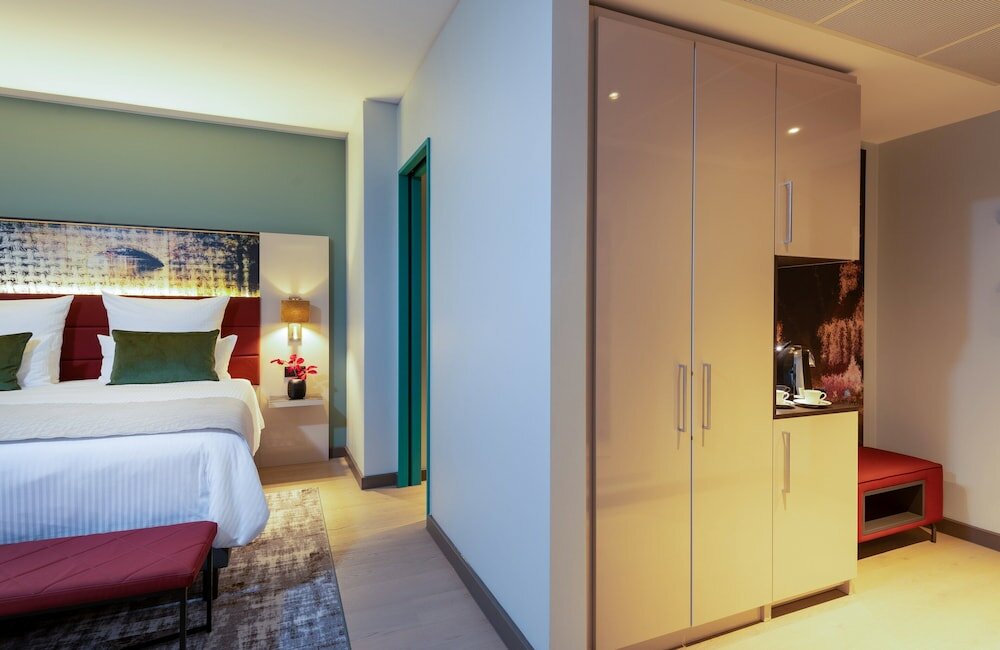 Фото Leonardo Hotel Augsburg