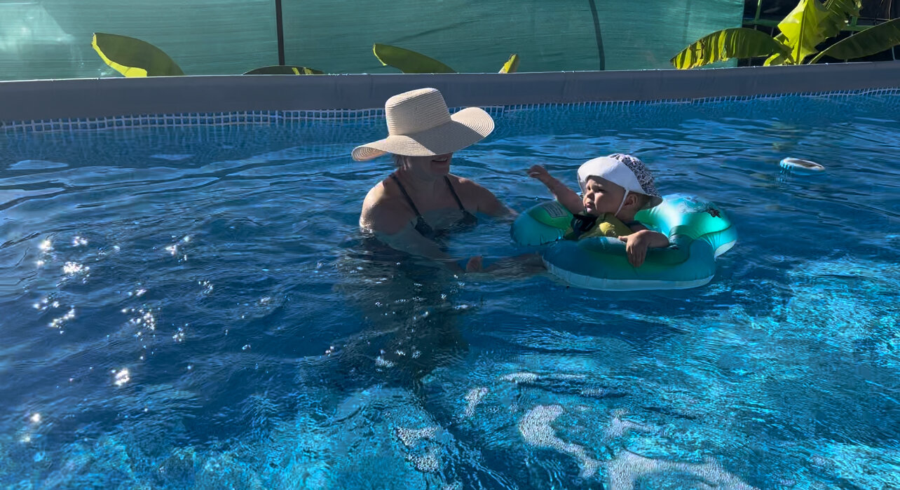 Фото Атмосфера