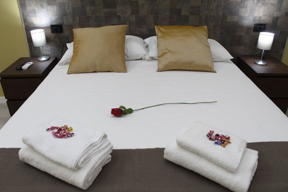 Фото Royalty Rooms & SPA