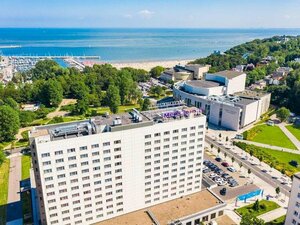 Mercure Gdynia Centrum (Поморское воеводство, Гдыня, улица Армии Краёвей, 22), гостиница в Гдыне