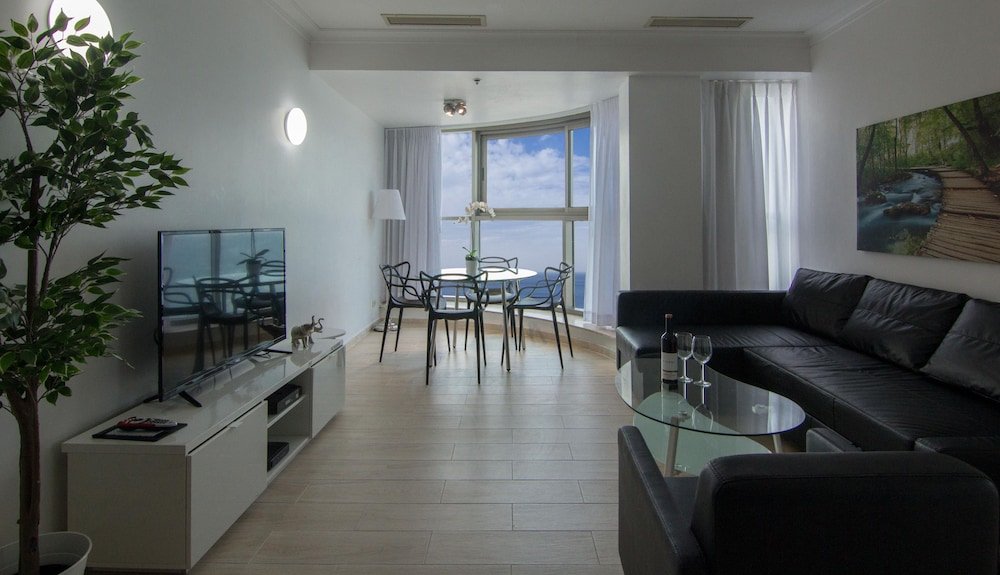 Фото Almog Beach