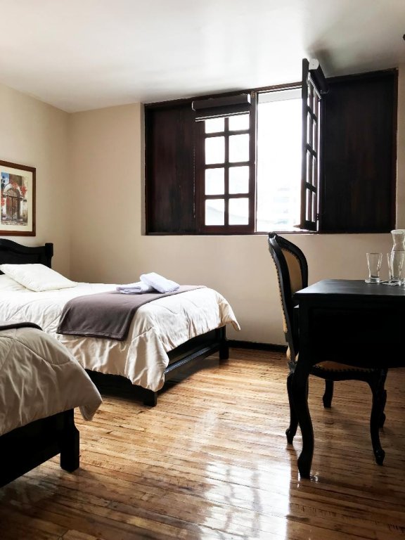 Фото Hotel Muros Quito