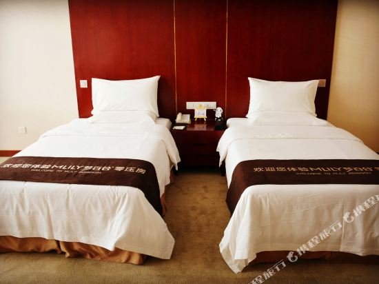 Фото Nanjing Panda Jinling Hotel