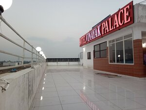 Oyo 42068 Hotel Vinayak Palace