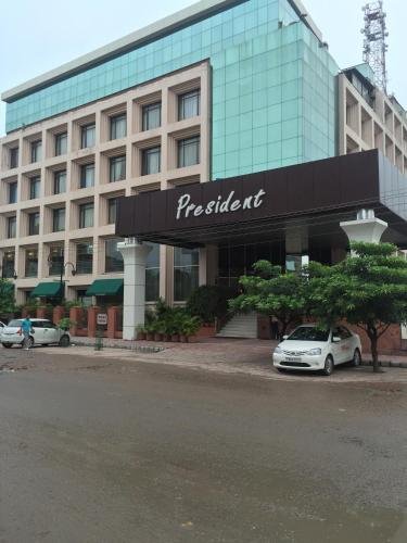 Фото Hotel President