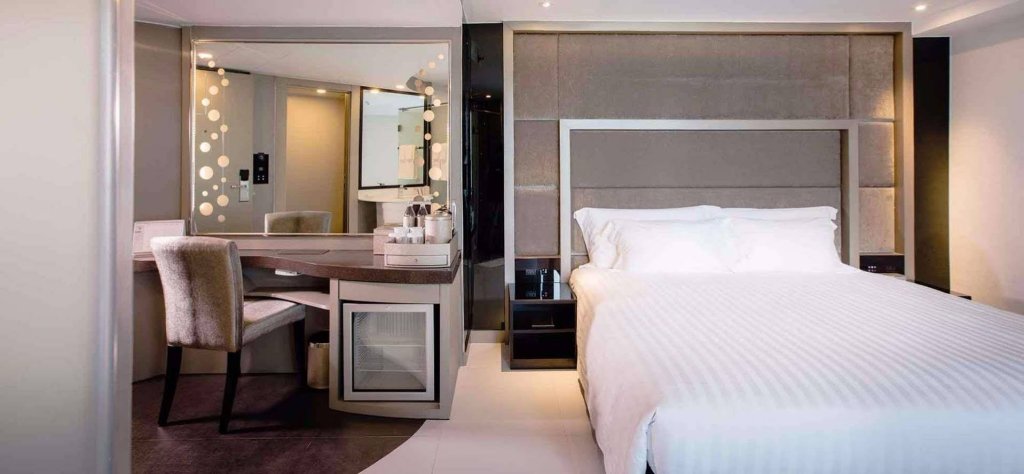 Фото Centara Azure Hotel Pattaya