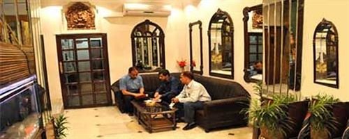 Фото Hotel Heera