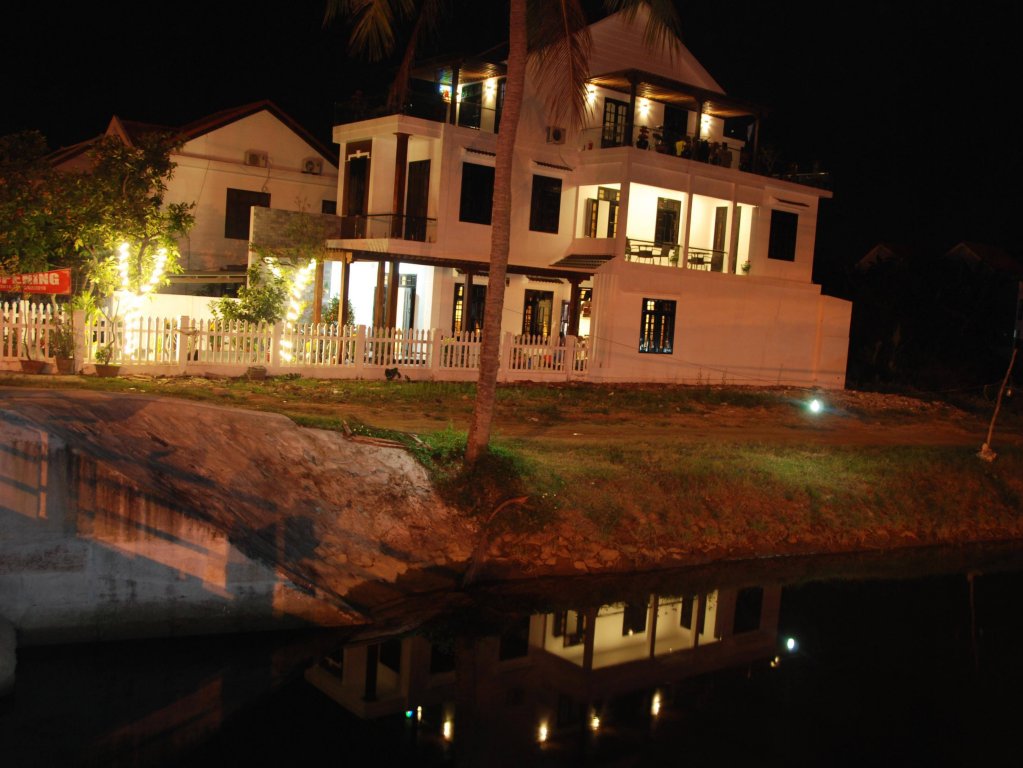 Фото Azalea Homestay