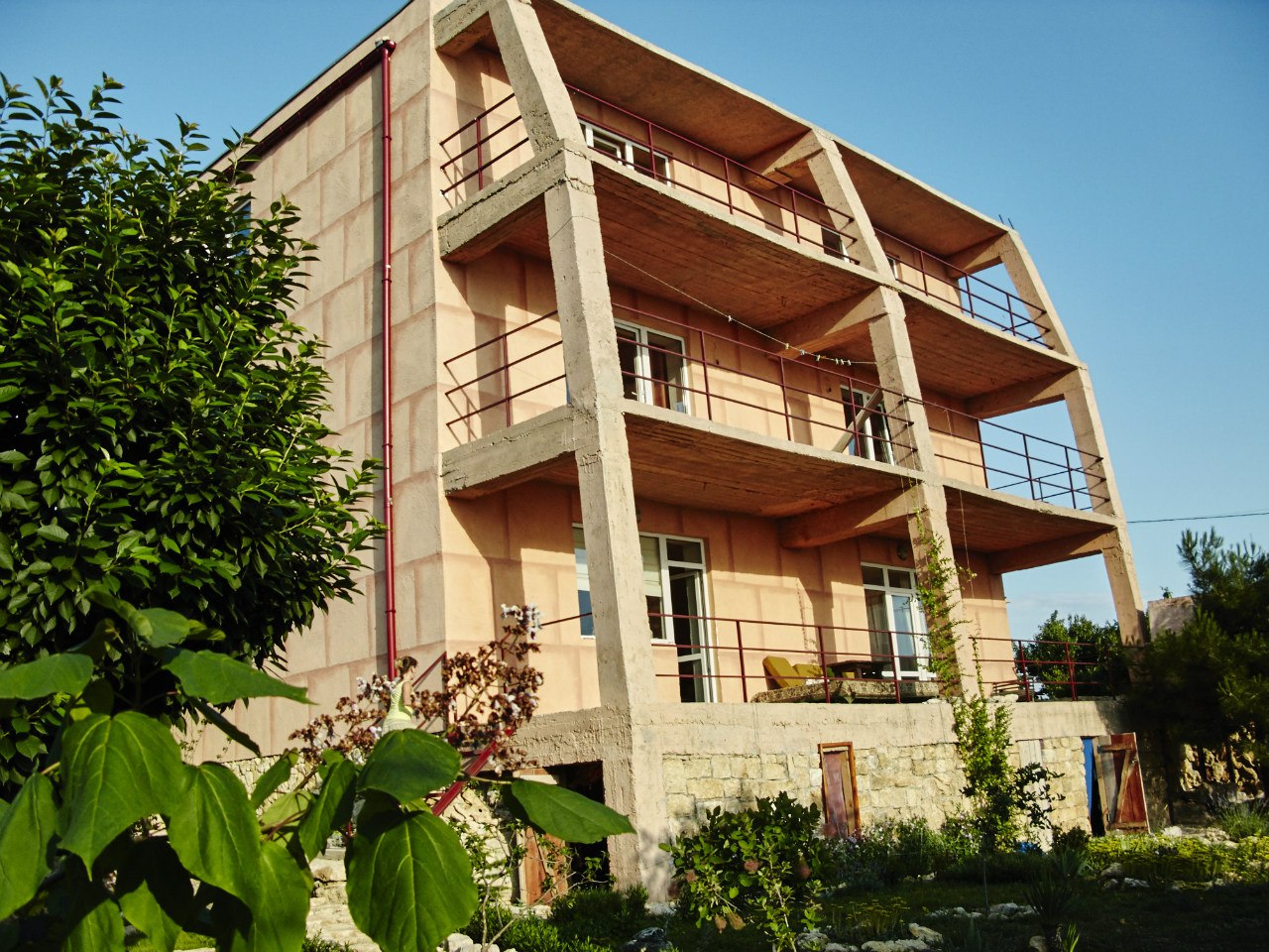 Фото отеля 1