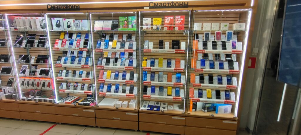 Mobile phone store Good com, Uhta, photo