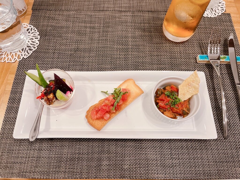 Cafe A'demain, Naha, photo