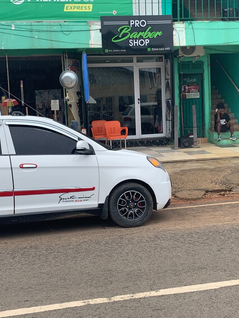 Barber shop Pro Barber Shop, Accra, photo