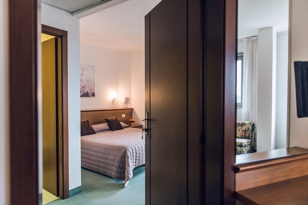 Фото Hotel Everest Arco