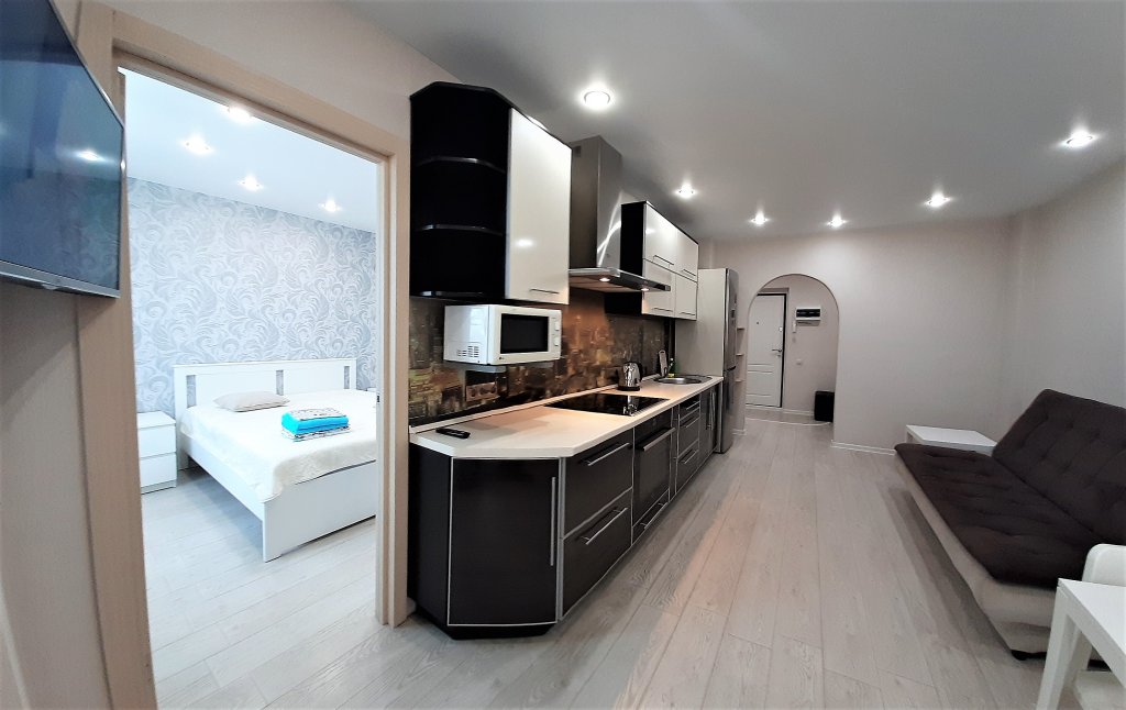 Фото Megapolis на улице Средне-Московская 62а