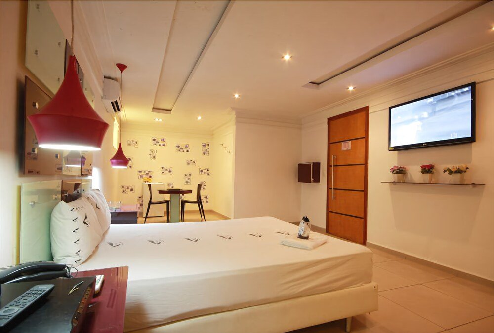 Фото Illusion Motel - Adults Only