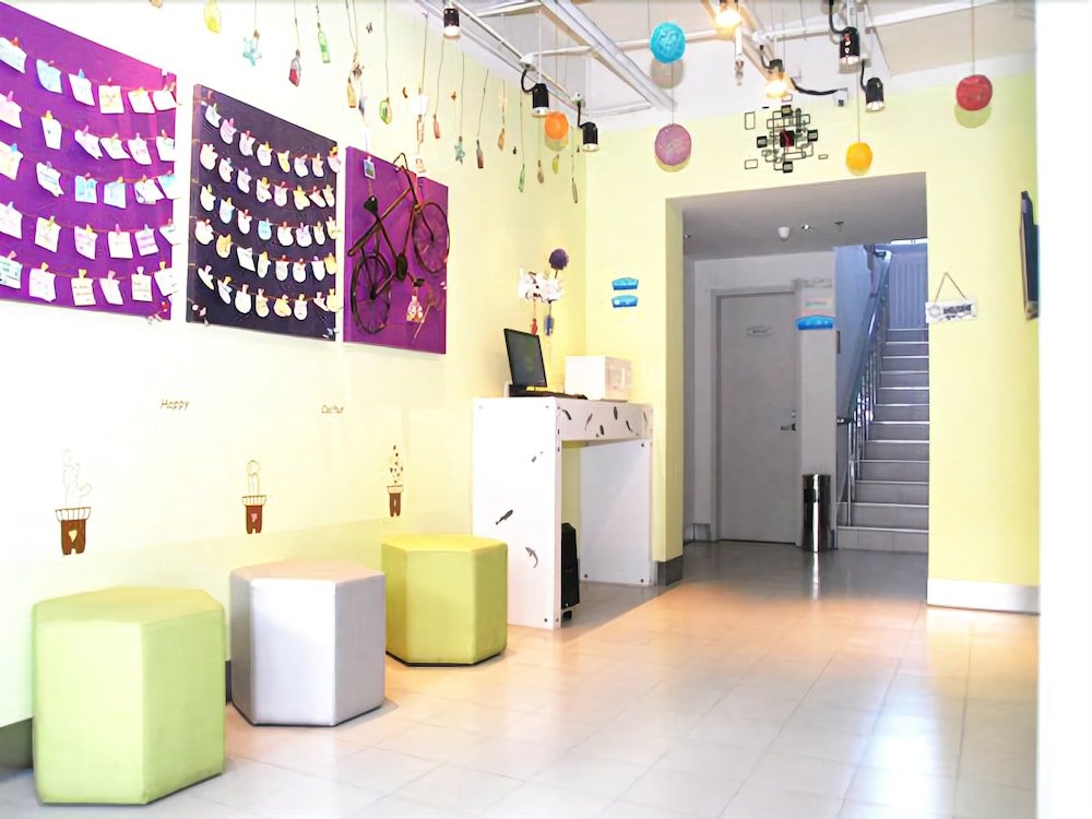 Фото Bestay Shenyang Forrbidden City Huanyuan Gate Subway Station