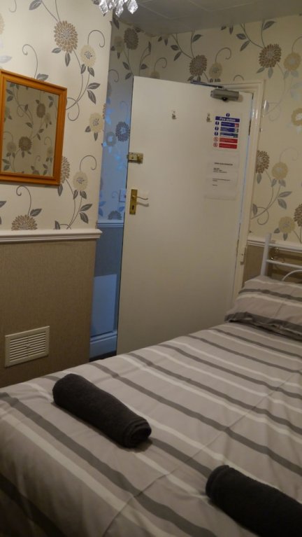 Фото Hornby House Hotel