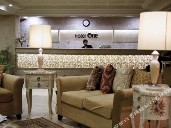 Фото Отель One Murree