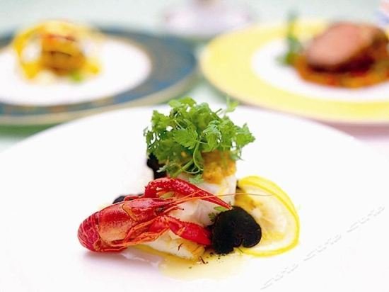 Фото Ryukyu Sun Royal Hotel