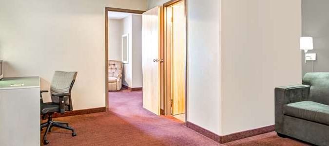 Фото Four Points by Sheraton Vaughan