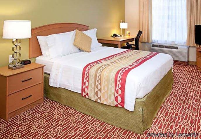 Фото TownePlace Suites by Marriott Ontario Airport