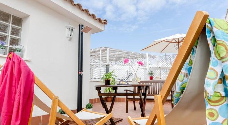 Фото Apartments Duque de Hornachuelos