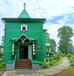 Храм Святого Георгия Победоносца (Ленинградская ул., 106, д. Заполье), православный храм в Псковской области