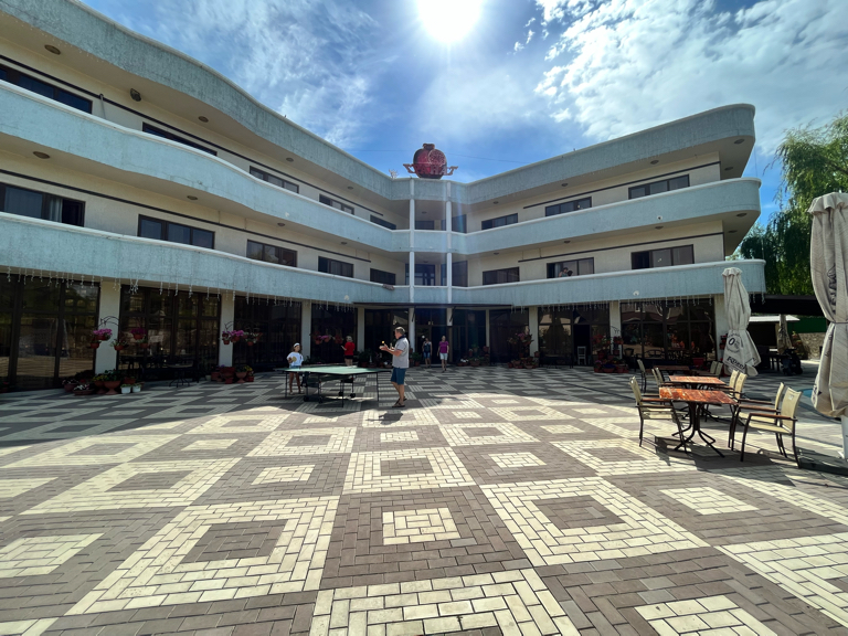 Фото отеля 3