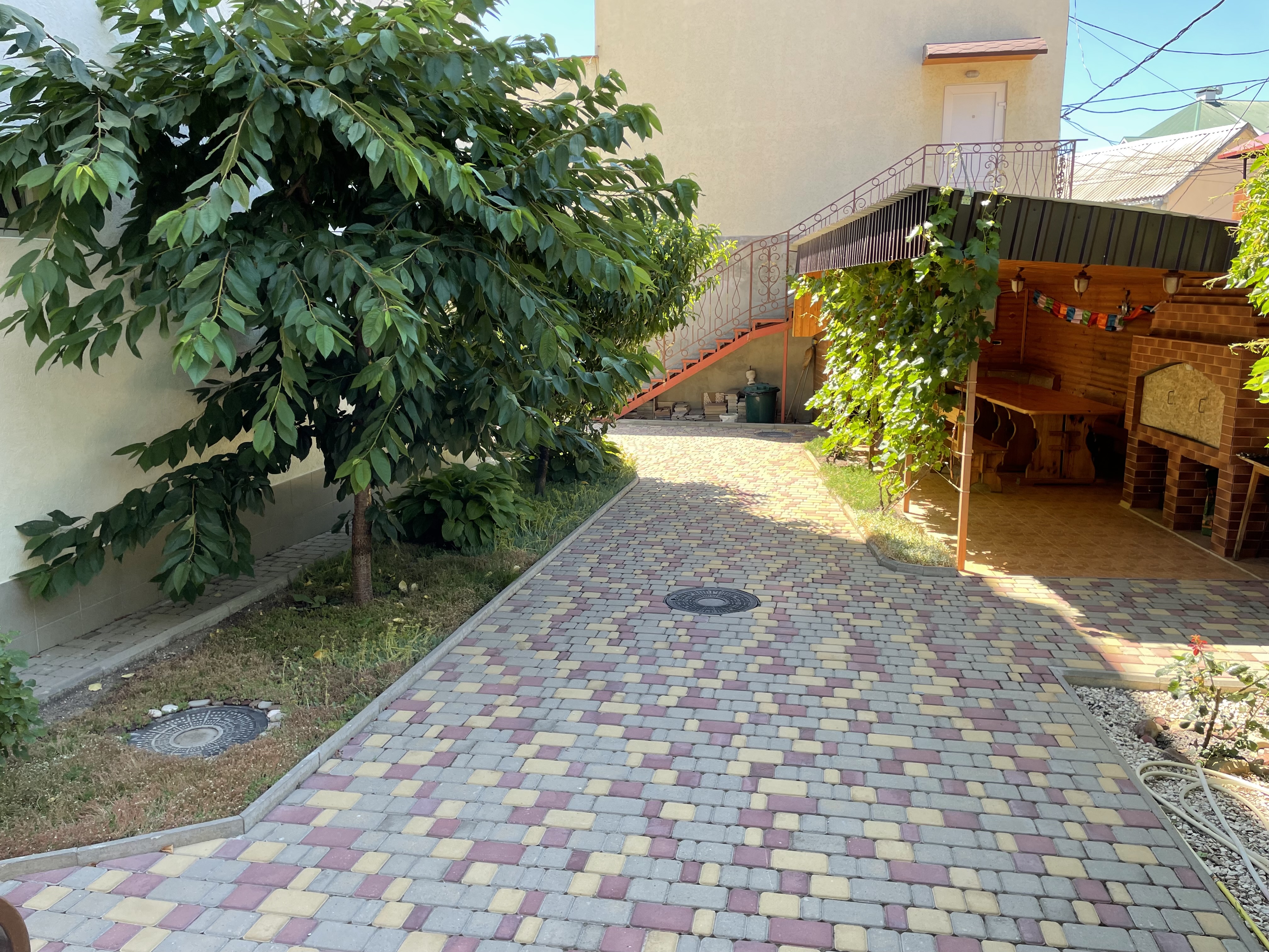 Фото Джанхаус