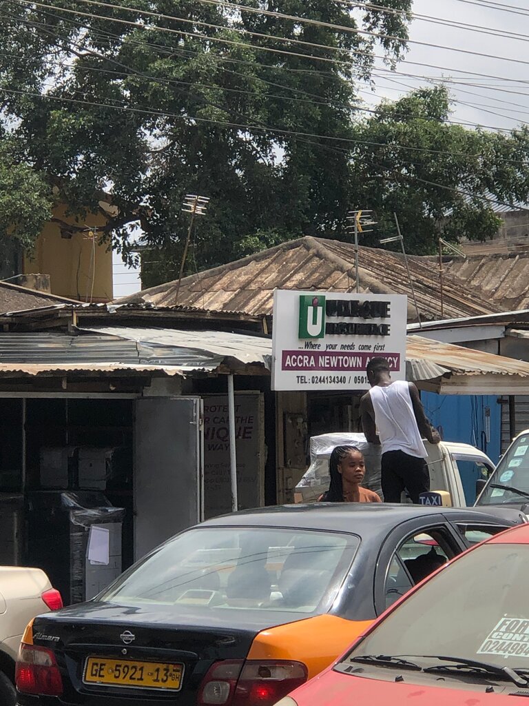 Insurance company Unique, Accra, photo