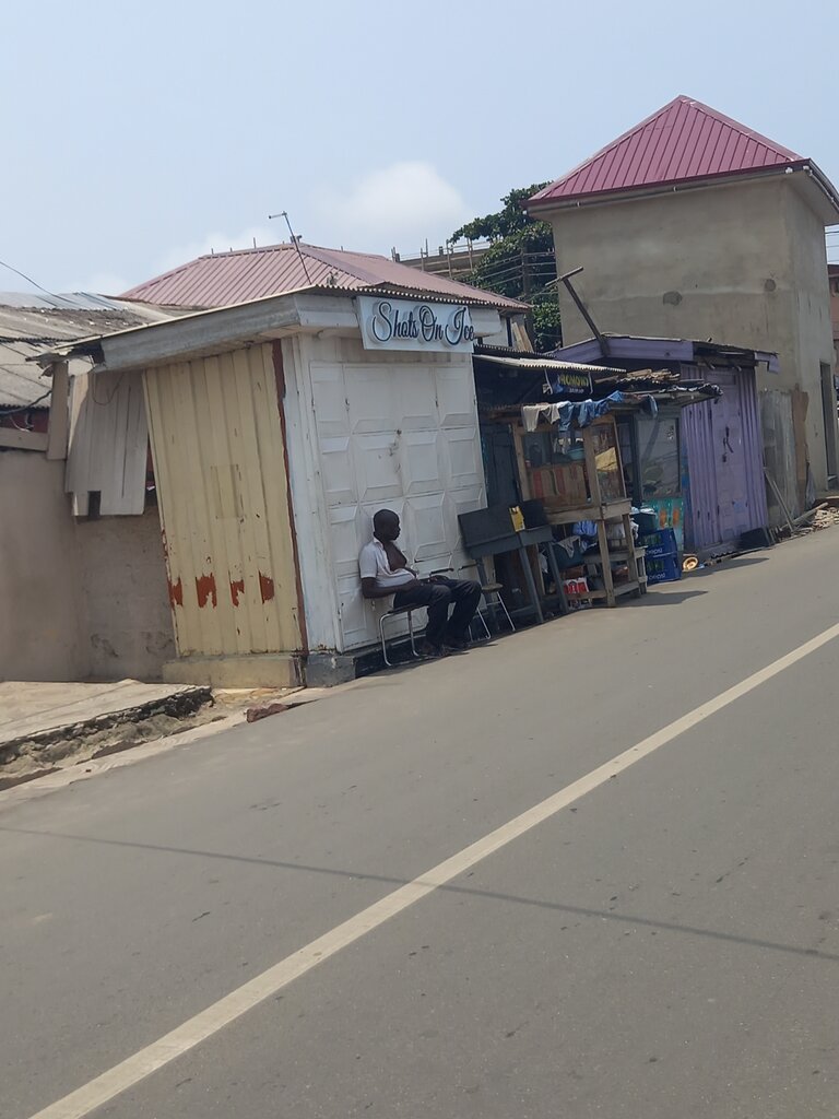 Photo studio Shots on ice, Accra, photo
