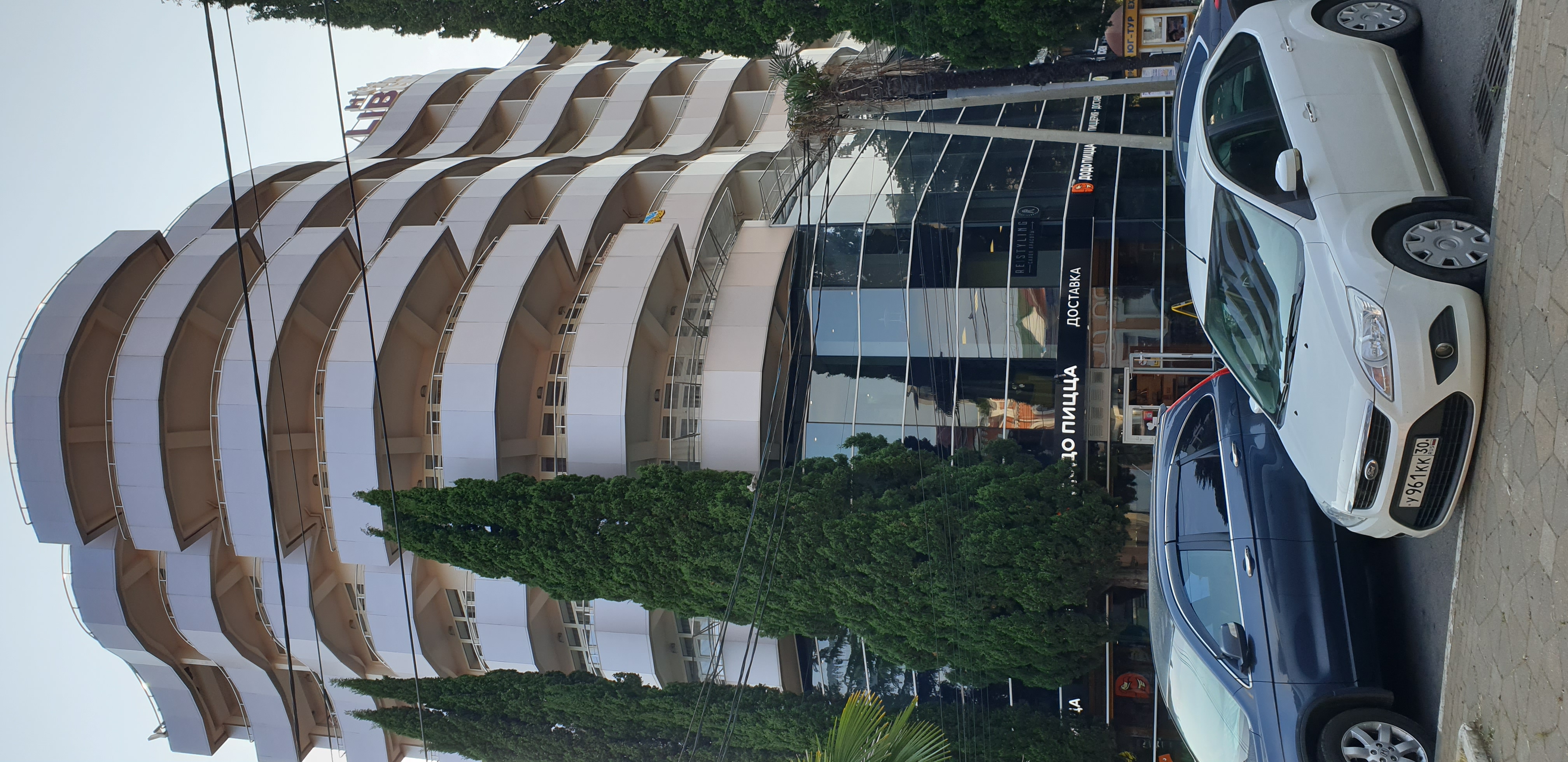 Фото отеля 2