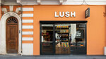 Lush Bari (Bari, Via Sparano, 34), perfume and cosmetics shop
