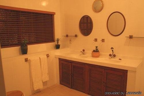 Фото The Willow Inn