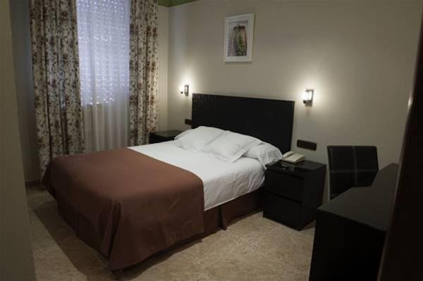 Фото Hotel Alfonso IX