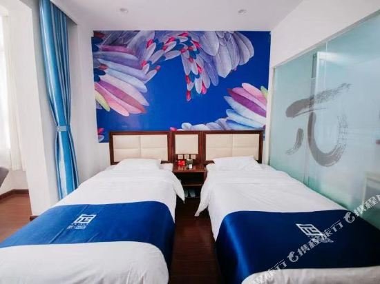 Фото Mingxuan Hotel